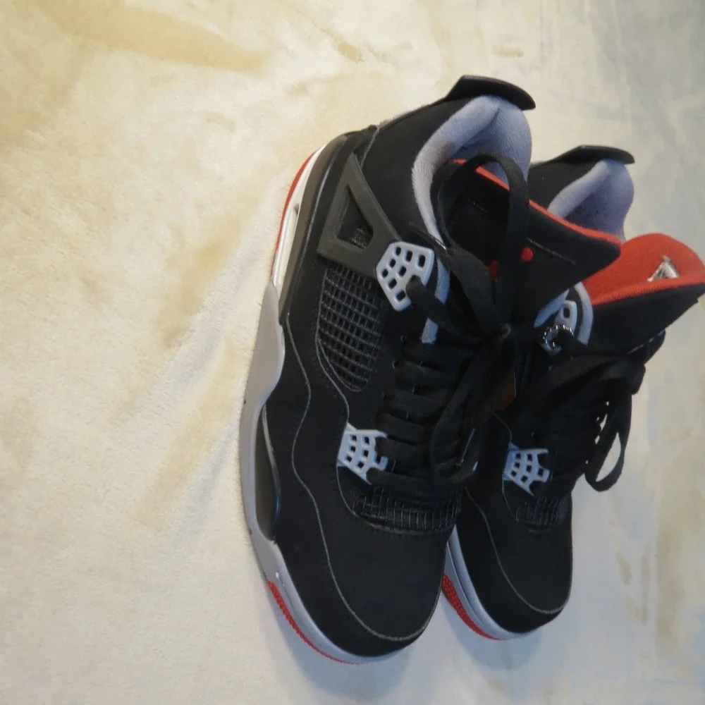 Air Jordan 4 Retro Bred 2019 Black Fire Red Cement Grey 308497-060 Mens 8.5